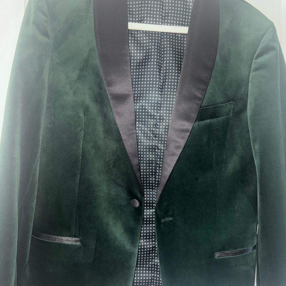 Egara Dark Green Velvet Blazer with Black Accents
